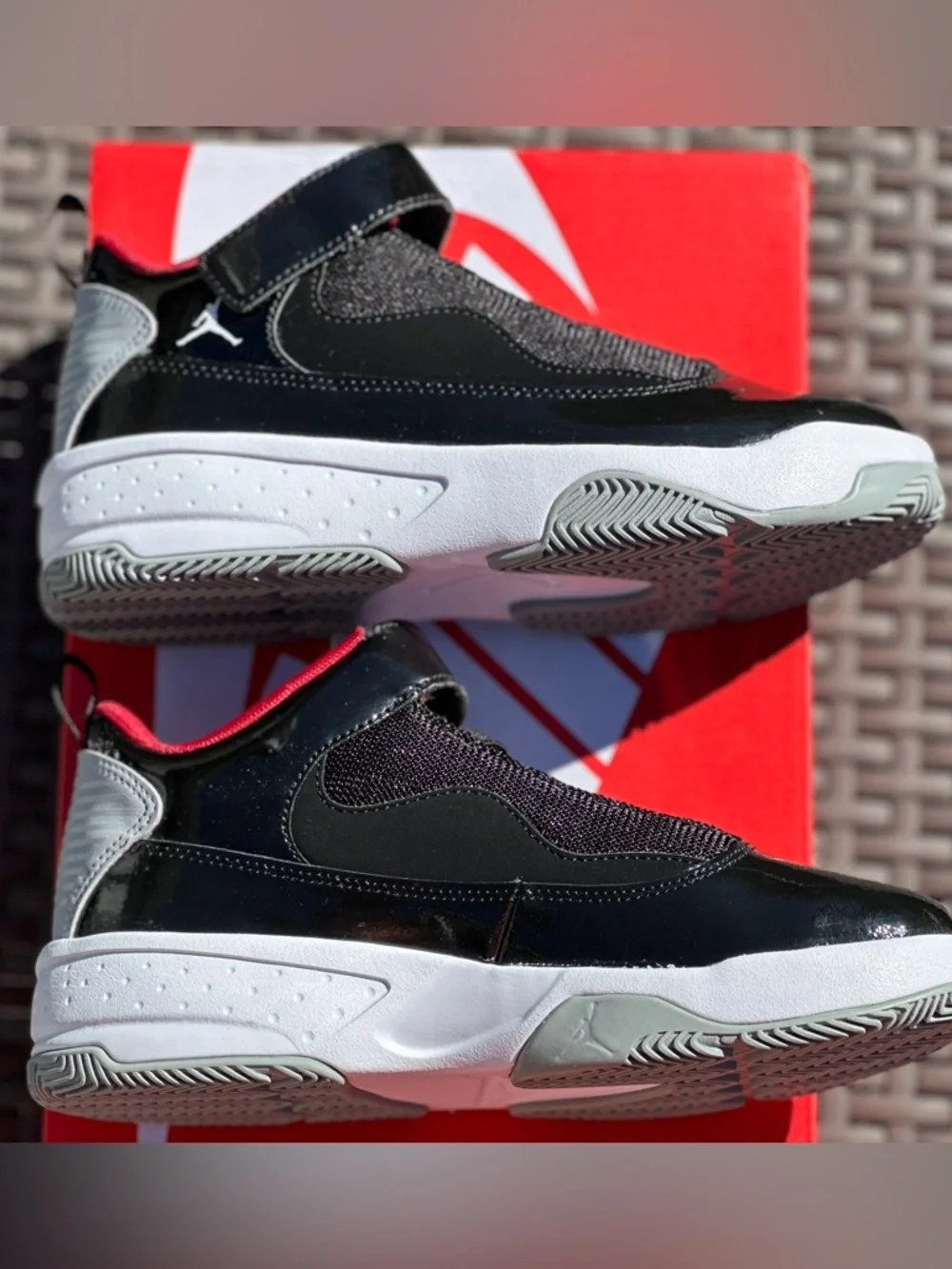 Nike Jordan Max Aura Everyday Casual Sneaker Youth Preschool PSV 3Y NEW